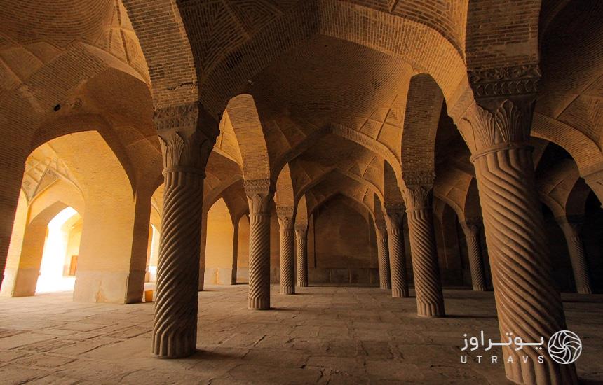 شبستان مسجد وکیل شیراز